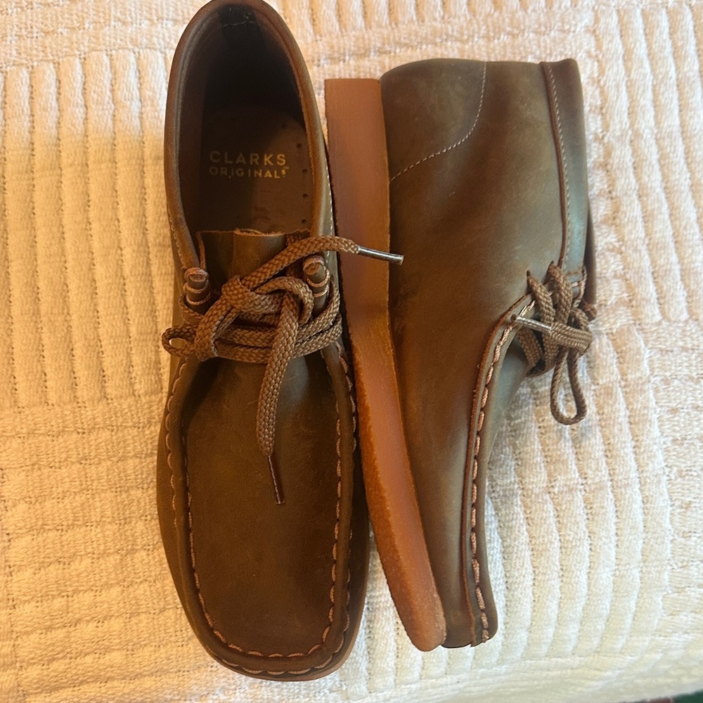Clarks Little Kid Brown Chukka Boots